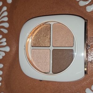 Flower Neutral Shimmer Eyeshadow Quad - Beige Brown Palette
